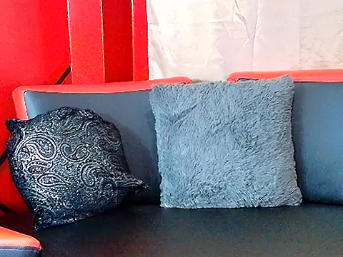 Snapshot of Aithana_Rosss chatting on November 2025 03:18:02 AM Aithana Rosss online show from November 2025 03:18:02 AM