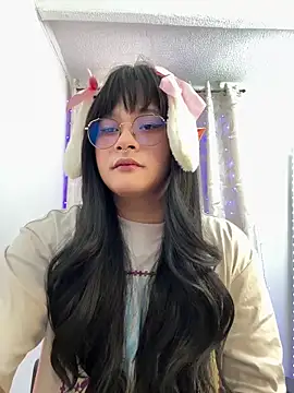 Snapshot of Omorimori chatting on November 2025 05:36:02 PM Omorimori online show from November 2025 05:36:02 PM