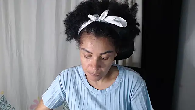 shayna cute online show from January 2025 03:56:02 AM