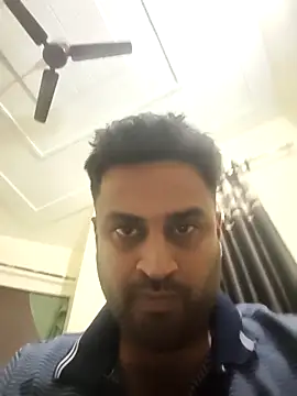 Snapshot of ITZ_GURU chatting on November 2025 05:30:01 PM ITZ GURU online show from November 2025 05:30:01 PM