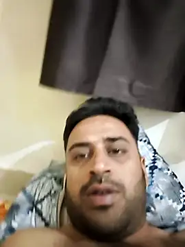 Snapshot of ITZ_GURU chatting on November 2025 08:13:02 PM ITZ GURU online show from November 2025 08:13:02 PM