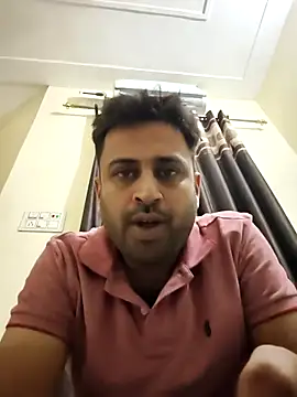 Snapshot of ITZ_GURU chatting on November 2025 12:05:02 PM ITZ GURU online show from November 2025 12:05:02 PM