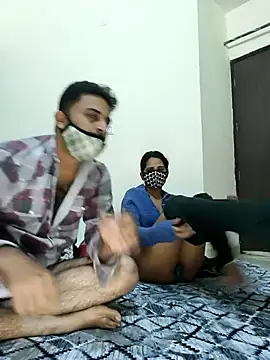 Snapshot of ITZ_GURU chatting on November 2025 11:01:02 AM ITZ GURU online show from November 2025 11:01:02 AM