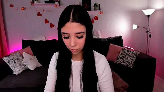 jasminharris online show from November 2025 02:21:01 AM