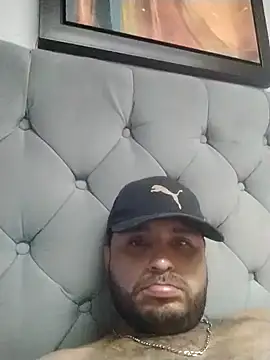 KARNEs24666 online show from November 2025 01:40:02 AM