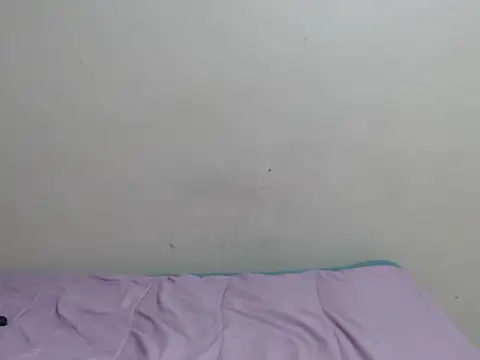 Snapshot of SexyLipss_ chatting on February 2026 06:59:02 PM SexyLipss online show from February 2026 06:59:02 PM