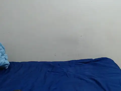 Snapshot of SexyLipss_ chatting on February 2026 03:46:02 AM SexyLipss online show from February 2026 03:46:02 AM