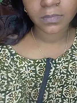 Snapshot of Neha533 chatting on July 2026 06:22:01 PM Neha533 online show from July 2026 06:22:01 PM