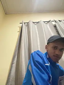 Novinhode18   online show from April 2026 05:12:02 AM