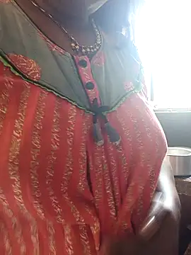 Snapshot of hyd_couple7878 chatting on November 2025 05:40:01 AM hyd couple7878 online show from November 2025 05:40:01 AM