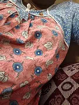 Snapshot of hyd_couple7878 chatting on January 2026 03:30:02 AM hyd couple7878 online show from January 2026 03:30:02 AM