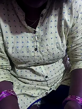 Snapshot of hyd_couple7878 chatting on February 2026 01:15:01 AM hyd couple7878 online show from February 2026 01:15:01 AM