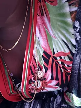 Snapshot of hyd_couple7878 chatting on February 2026 07:25:02 AM hyd couple7878 online show from February 2026 07:25:02 AM