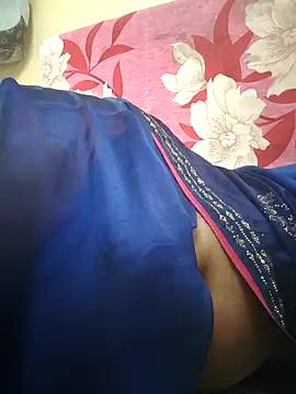 Snapshot of hyd_couple7878 chatting on February 2026 08:02:02 AM hyd couple7878 online show from February 2026 08:02:02 AM