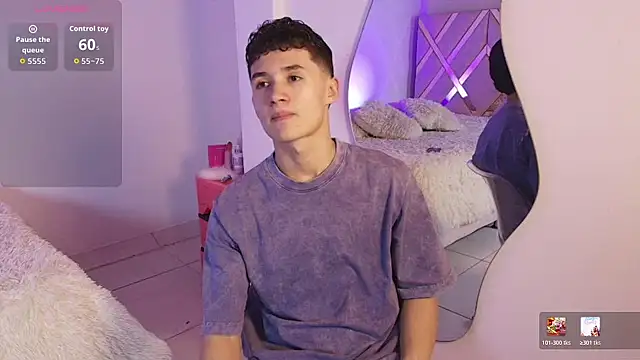 Snapshot of Eiden_Blake chatting on February 2026 12:59:02 AM Eiden Blake online show from February 2026 12:59:02 AM