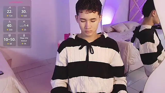 Snapshot of Eiden_Blake chatting on February 2026 04:41:02 AM Eiden Blake online show from February 2026 04:41:02 AM