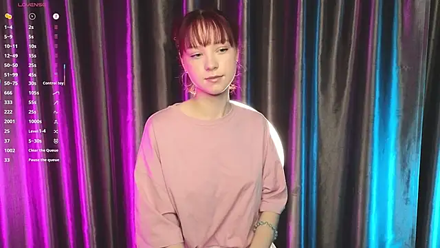 Snapshot of MaisieStarlight chatting on January 2026 05:18:02 PM MaisieStarlight online show from January 2026 05:18:02 PM