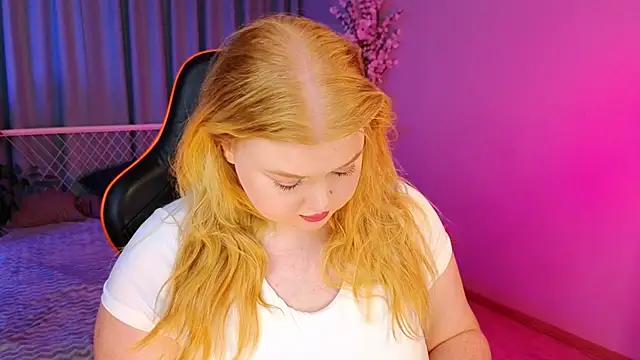 Snapshot of AriettaHeart chatting on April 2026 06:38:01 PM AriettaHeart online show from April 2026 06:38:01 PM