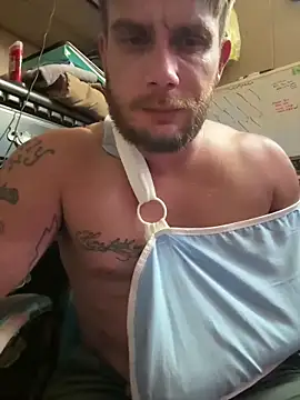 Snapshot of bkuterbach2015 chatting on December 2025 06:27:01 PM bkuterbach2015 online show from December 2025 06:27:01 PM