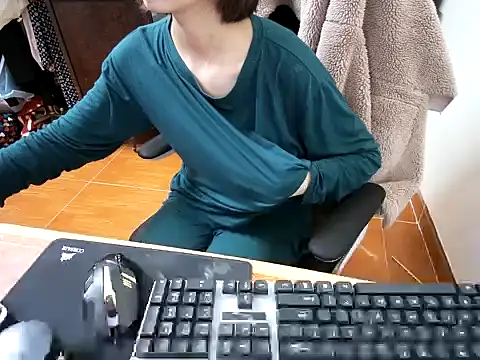 ---Lusi03--- online show from February 2026 03:53:01 PM