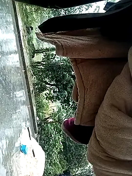 Snapshot of buom-xinh chatting on November 2025 09:09:01 AM buom-xinh online show from November 2025 09:09:01 AM