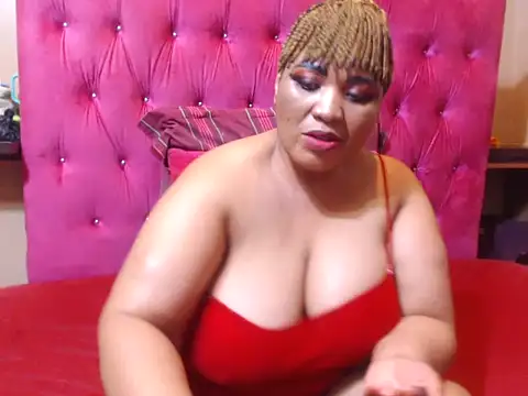 HUGE BUSTY EBONY online show from April 2026 05:26:02 PM