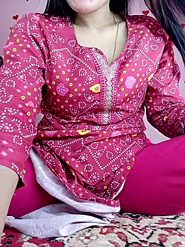 Saniya76 online show from May 2026 01:51:01 PM
