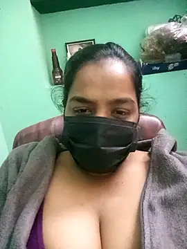 Madhumitha99 online show from November 2025 02:12:02 AM