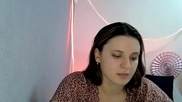 KiraHoney online show from February 2026 08:18:01 PM
