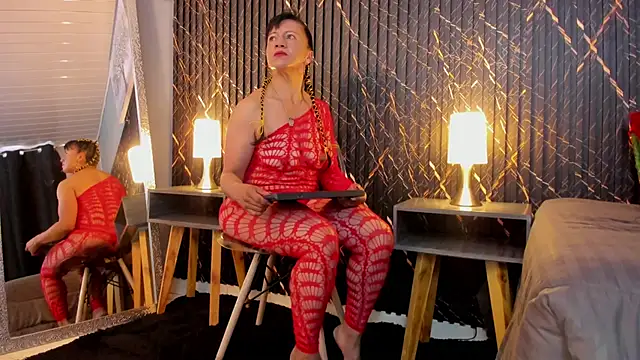 Snapshot of clara_heat chatting on February 2026 07:06:02 PM clara heat online show from February 2026 07:06:02 PM