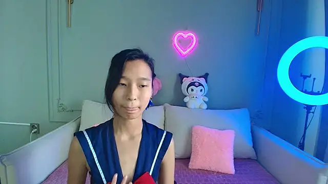 Snapshot of lihnpham chatting on December 2025 03:25:01 AM lihnpham online show from December 2025 03:25:01 AM