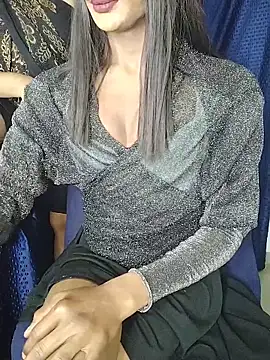Snapshot of SEXYY_TRANSY_WITH_GIRL chatting on December 2025 02:59:02 PM SEXYY TRANSY WITH GIRL online show from December 2025 02:59:02 PM