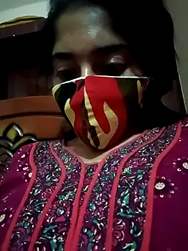 Snapshot of Tamil_White_Rose chatting on November 2025 03:29:02 AM Tamil White Rose online show from November 2025 03:29:02 AM