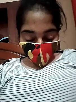 Snapshot of Tamil_White_Rose chatting on November 2025 05:58:02 PM Tamil White Rose online show from November 2025 05:58:02 PM