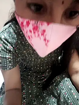 Snapshot of Tamil_White_Rose chatting on February 2026 08:57:02 PM Tamil White Rose online show from February 2026 08:57:02 PM