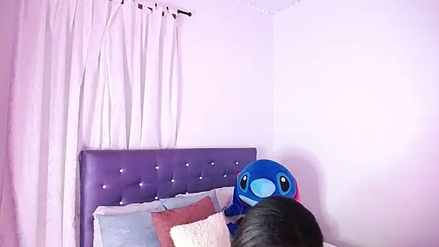 Snapshot of BryanaSmiths chatting on November 2025 07:37:01 PM BryanaSmiths online show from November 2025 07:37:01 PM