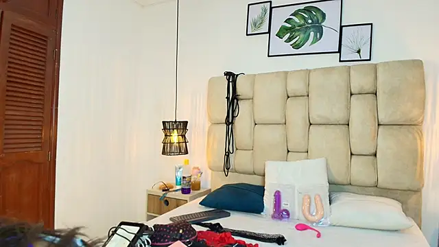 KimberlyFox t online show from May 2026 12:56:02 PM
