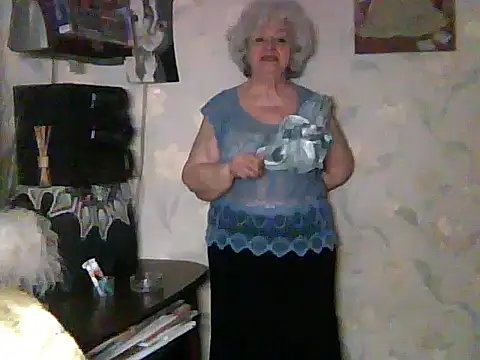 ValeriaKroww online show from December 2025 06:14:01 PM