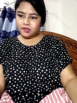 Snapshot of Wishdoll_405 chatting on November 2025 09:48:01 PM Wishdoll 405 online show from November 2025 09:48:01 PM