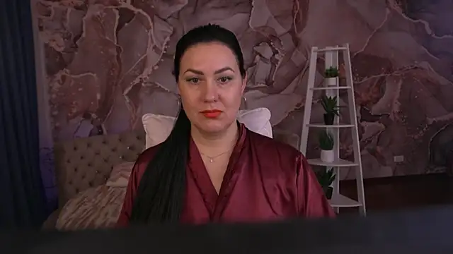 VelvetLuck online show from November 2025 05:46:02 PM