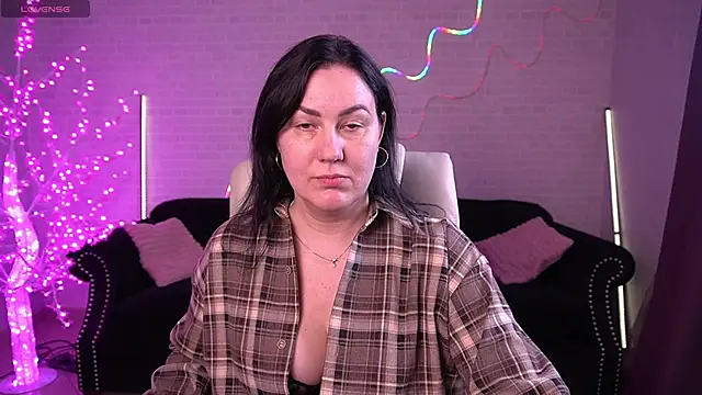 VelvetLuck online show from March 2026 02:13:02 PM