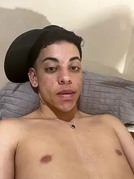 garoto19sex online show from November 2025 06:31:02 PM