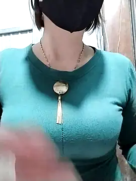 Snapshot of Niramiu chatting on November 2025 02:21:01 PM Niramiu online show from November 2025 02:21:01 PM