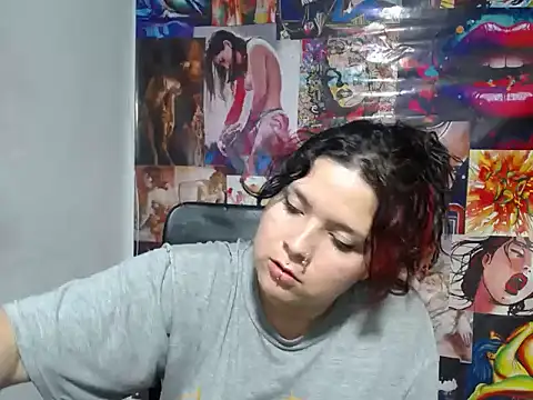 Snapshot of Gracie_Bon_ chatting on November 2025 09:32:02 AM Gracie Bon online show from November 2025 09:32:02 AM