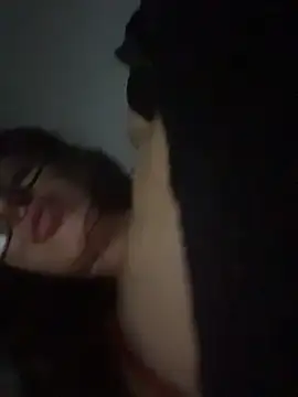 Snapshot of zowi101 chatting on December 2025 03:11:01 AM zowi101 online show from December 2025 03:11:01 AM