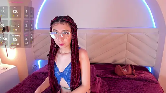 Isabella Crofts online show from April 2026 03:10:01 AM
