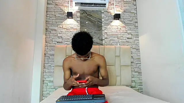 Snapshot of XAVI_LEE chatting on November 2025 07:49:02 PM XAVI LEE online show from November 2025 07:49:02 PM