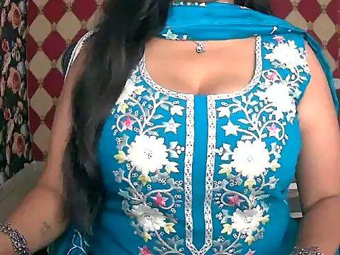 Snapshot of Yanshi55 chatting on November 2025 04:56:01 AM Yanshi55 online show from November 2025 04:56:01 AM