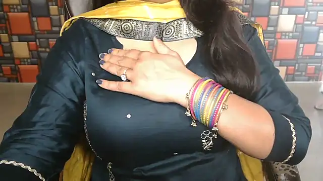 Snapshot of Yanshi55 chatting on April 2026 06:19:01 AM Yanshi55 online show from April 2026 06:19:01 AM