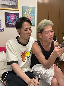 ippei0001 online show from April 2026 01:26:02 PM